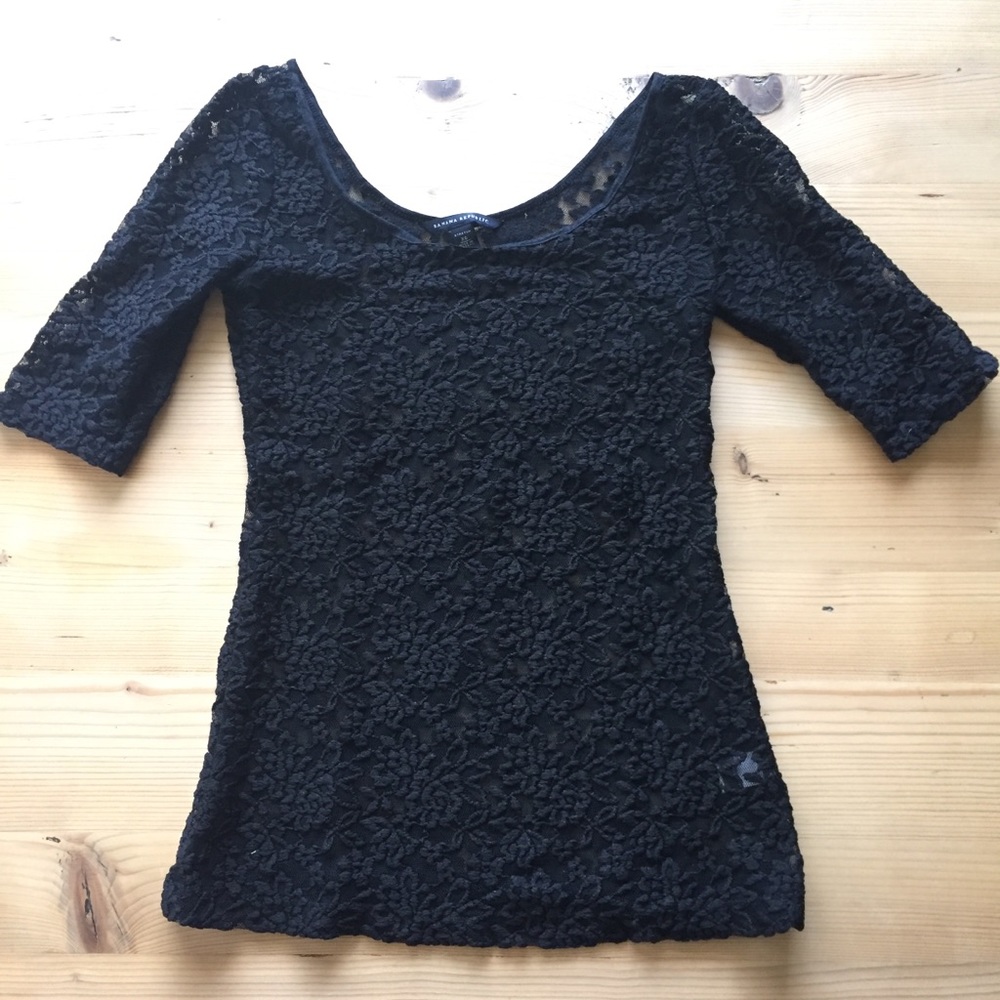 Banana republic Black lace 3/4 sleeve gold sparkle